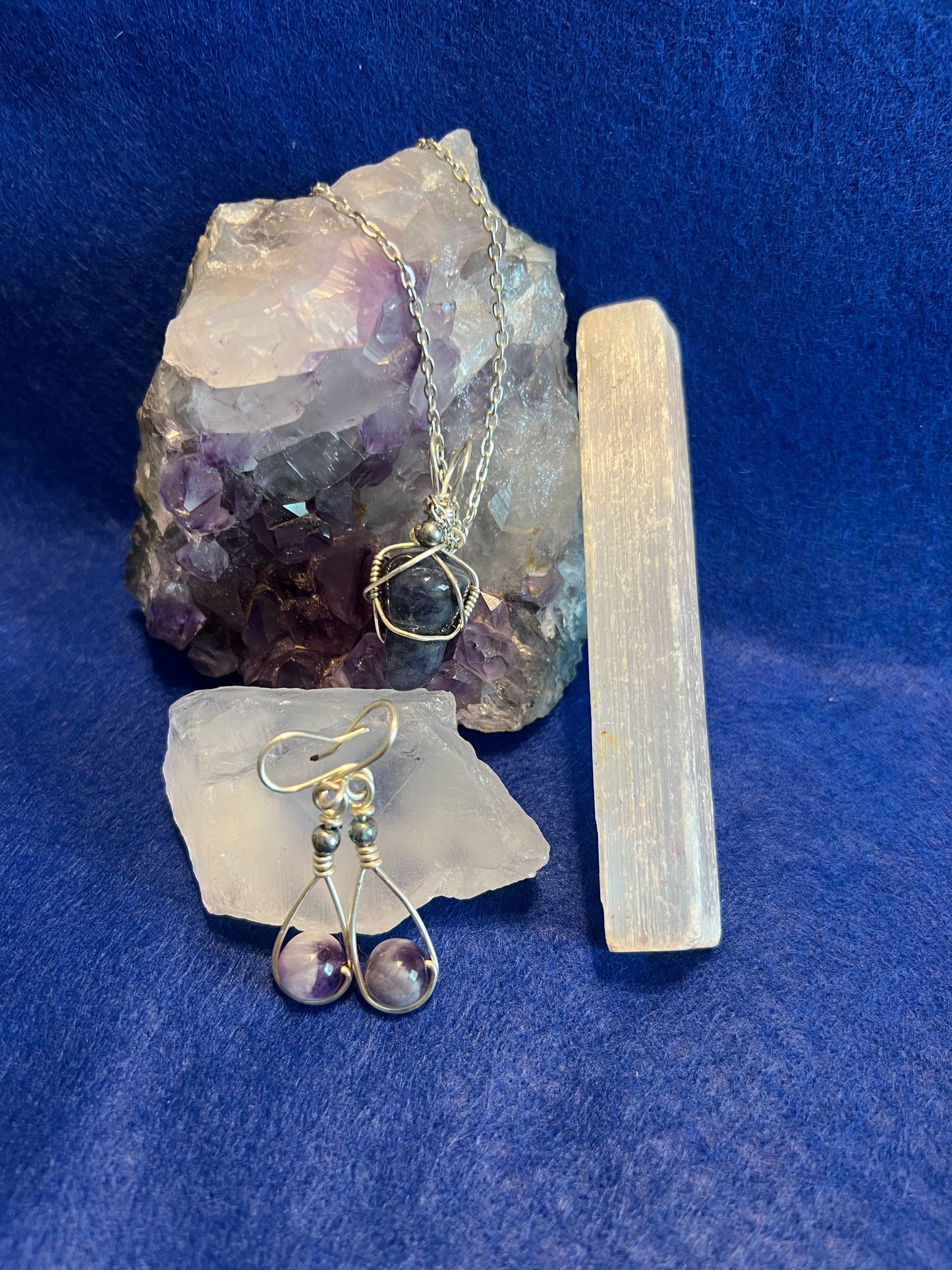 Amethyst and stainless steel set