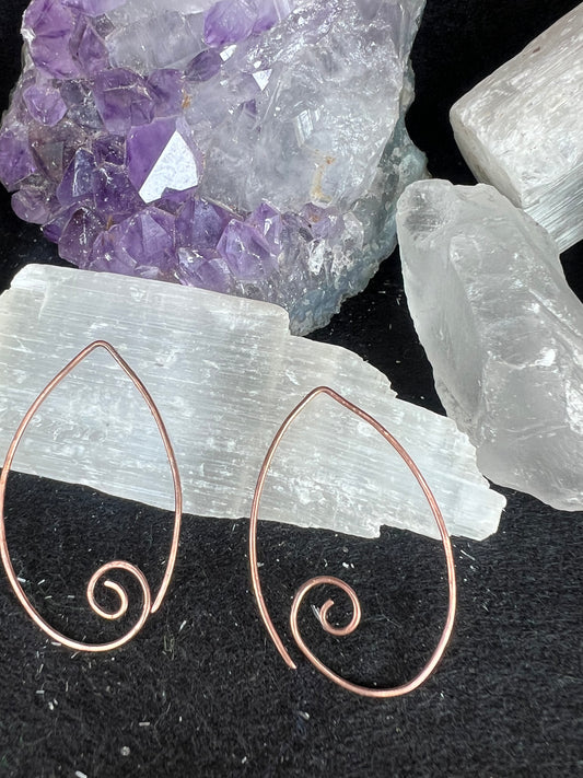 Delicate swirl free, hang copper earrings