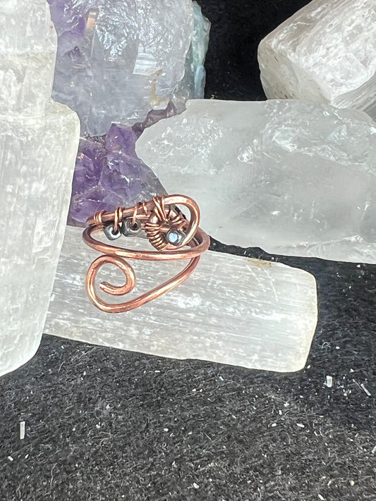Hematite and Copper Swirl Ring